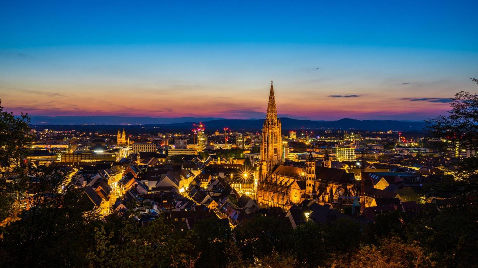 Ferienwohnung Baechle, Sehr Zentral Freiburg im Breisgau Buitenkant foto
